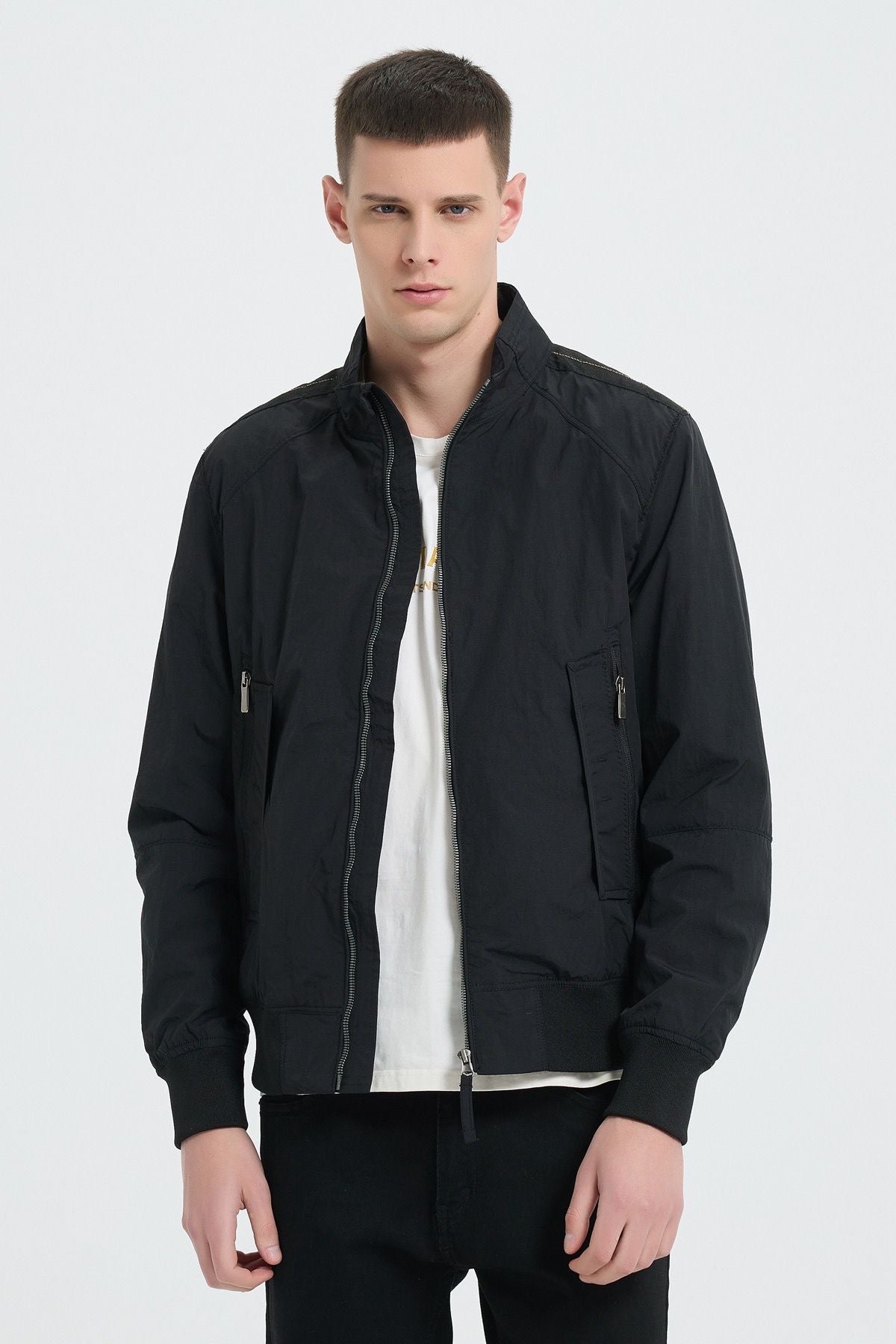 Bomber zwart