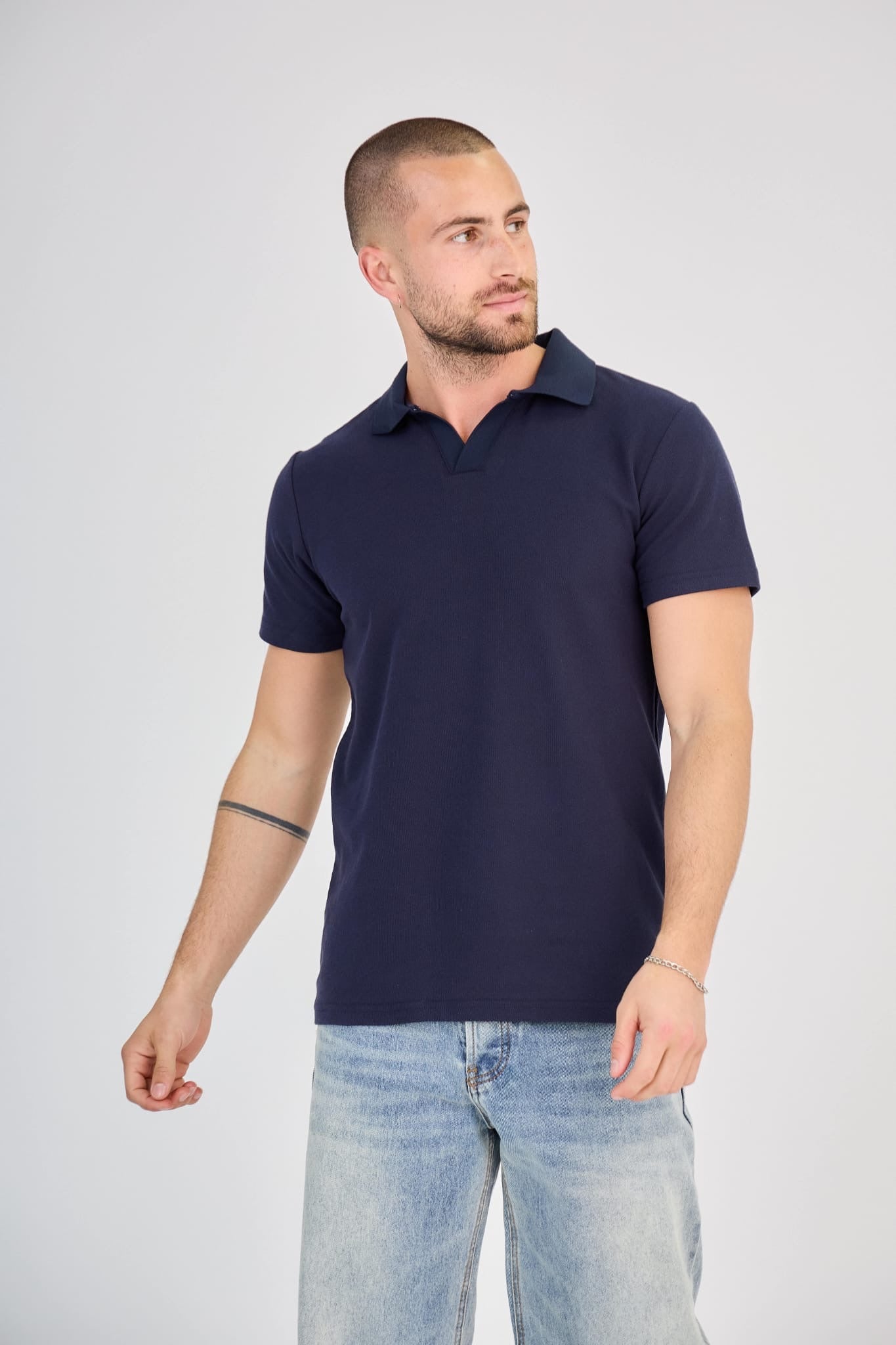 V T-shirt (donkerblauw)