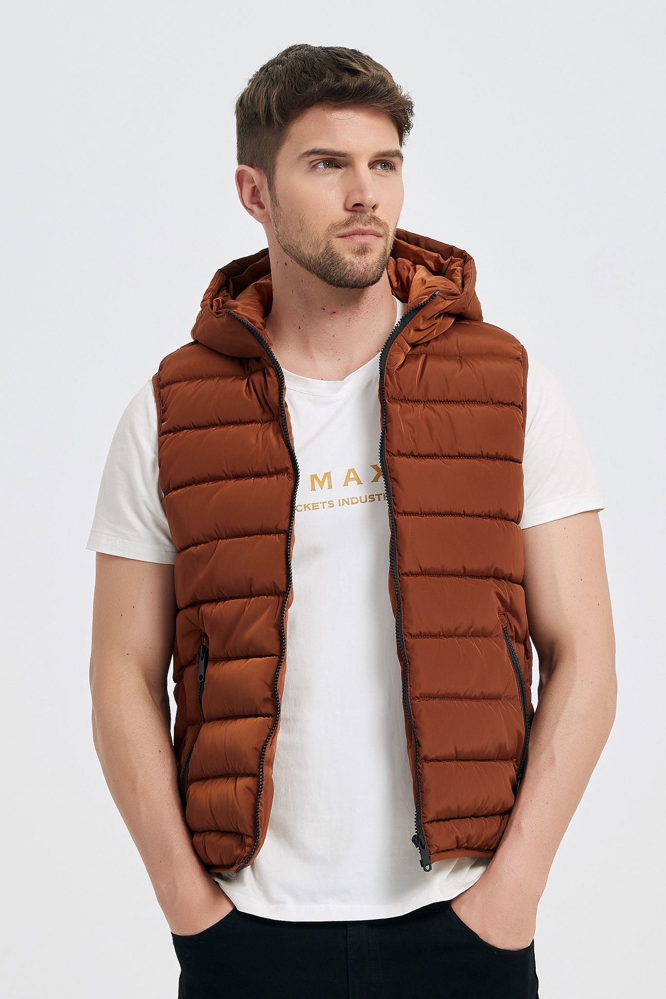 Bodywarmer met capuchon bruin (R)