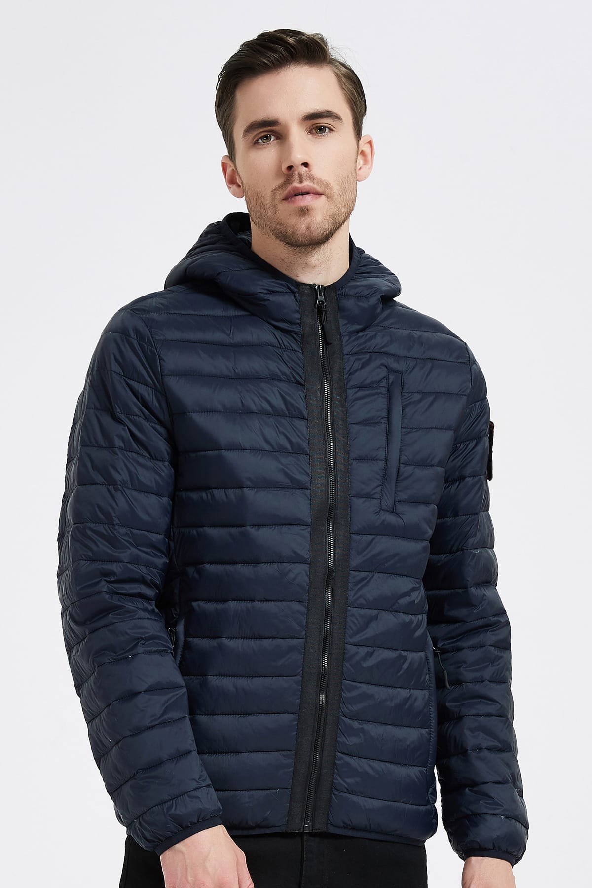 Heren Lichtgewicht Pufferjas met Capuchon en Armpatch