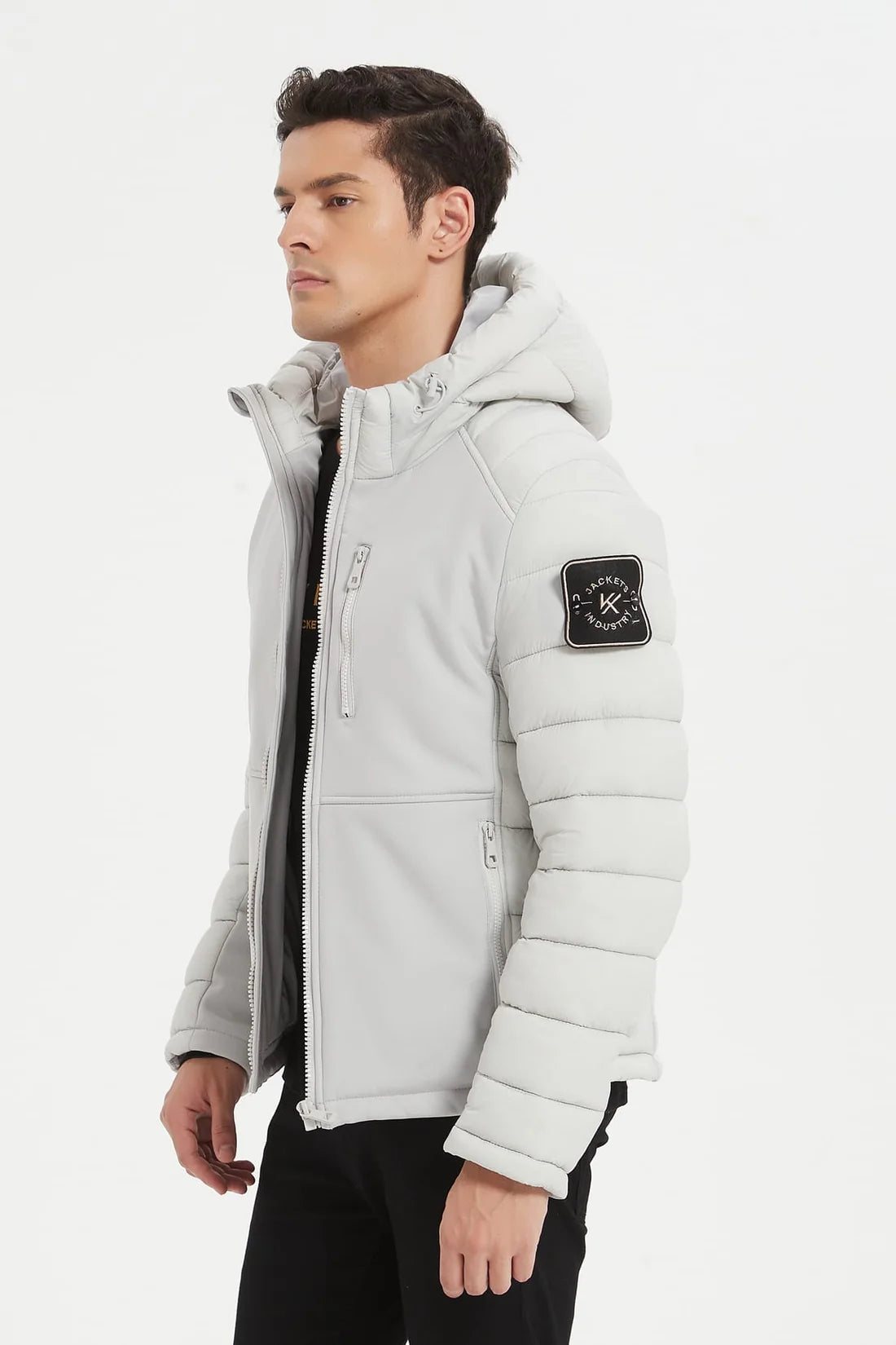 Heren Pufferjas met Capuchon en Badge Detail wit