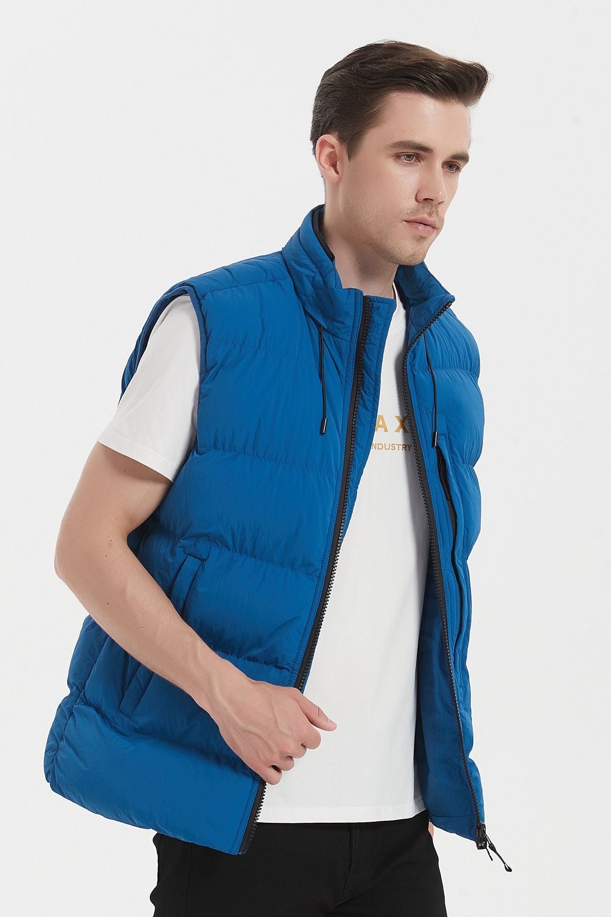 Bodywarmer met een grote borstzak (1)