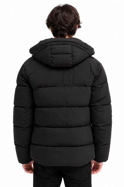 Zwarte puffer winterjas