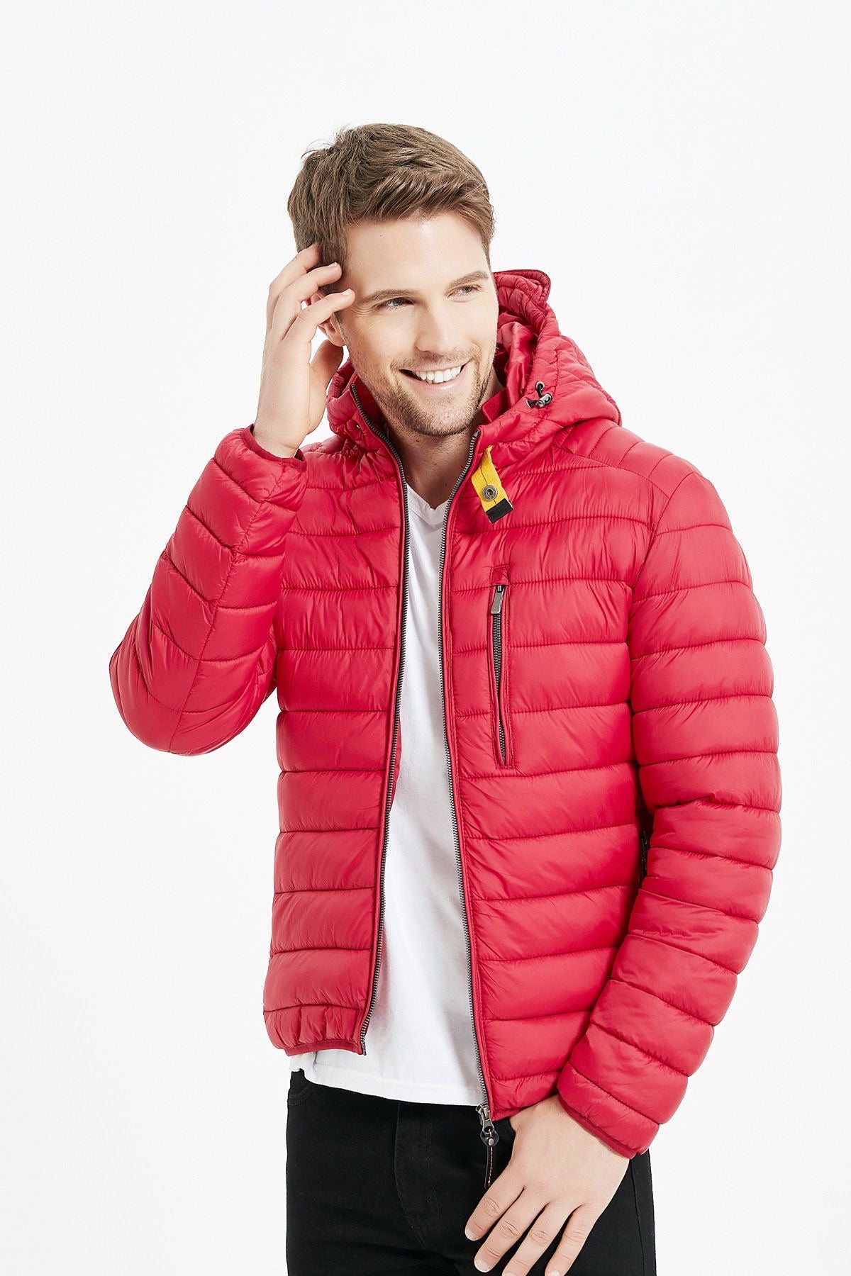Heren Pufferjas met Capuchon en Gespsluiting rood