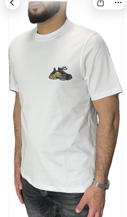 Samkill T-shirts sneakers1