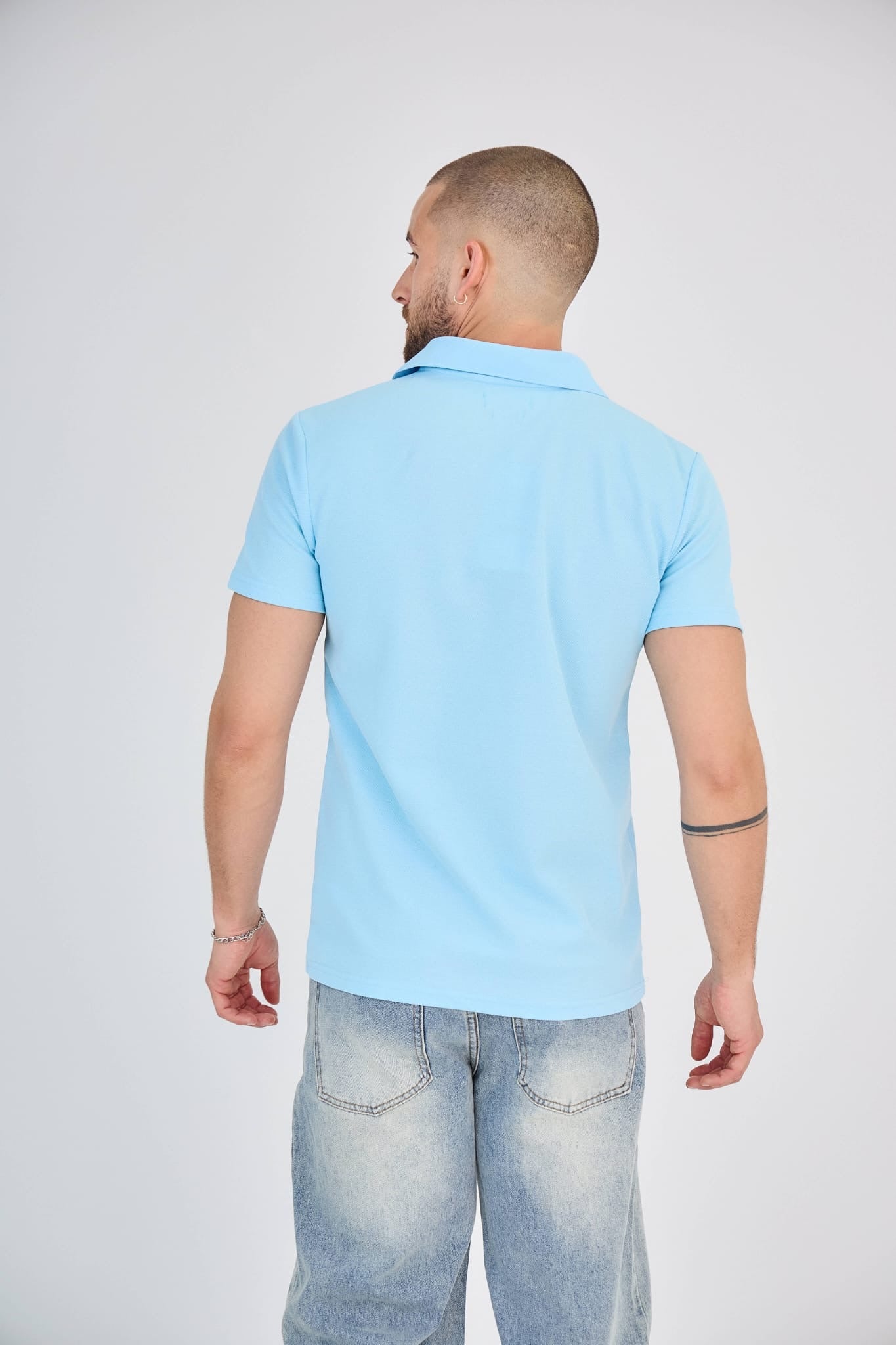 V T-shirt (lichtblauw )