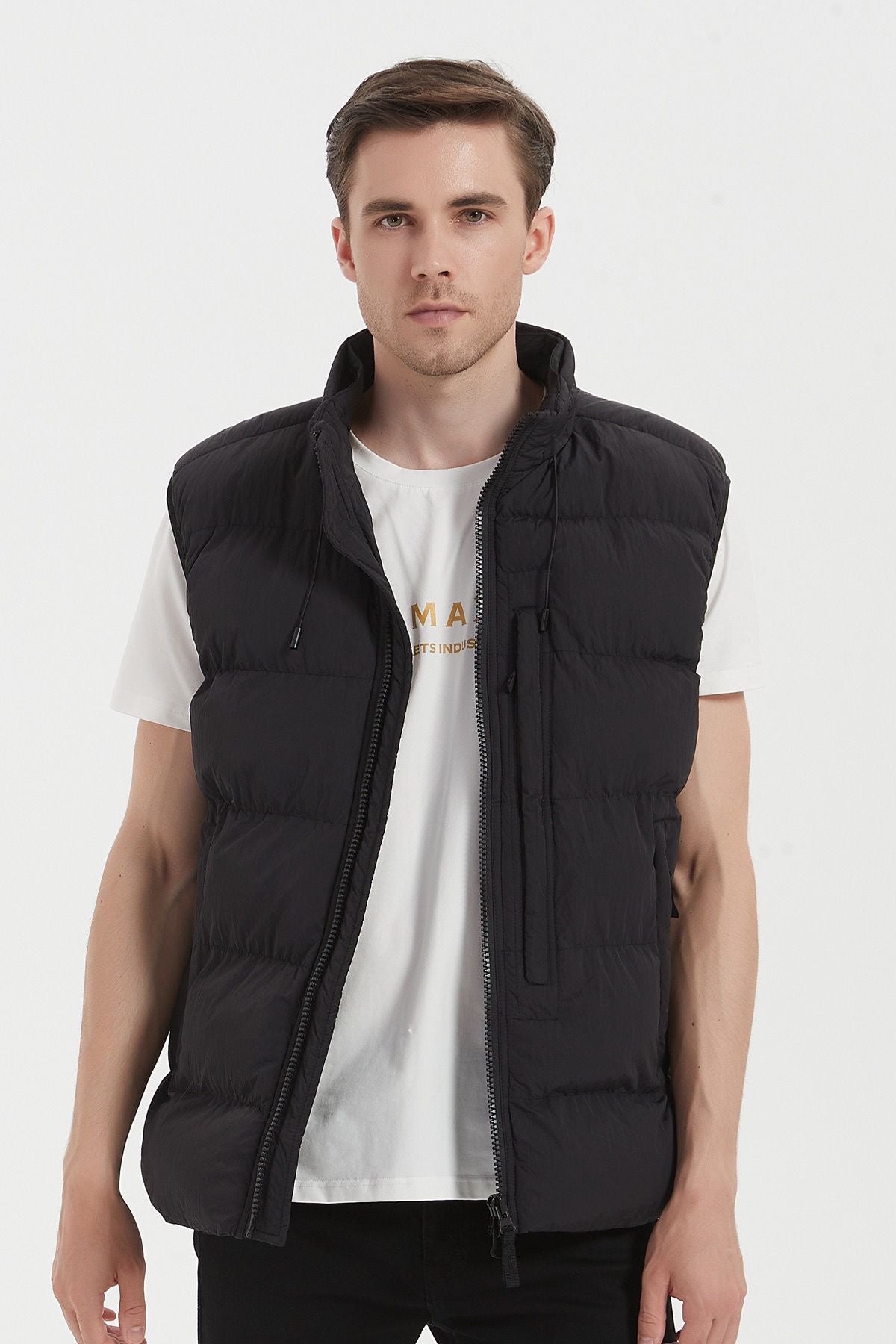 Bodywarmer met een grote borstzak (2)