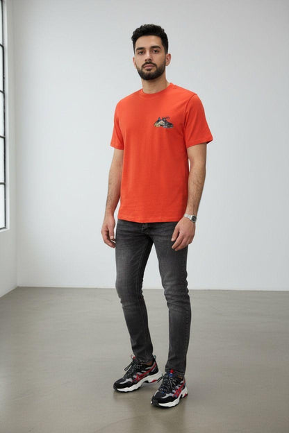 SNEAKER-T-SHIRT-ROOD