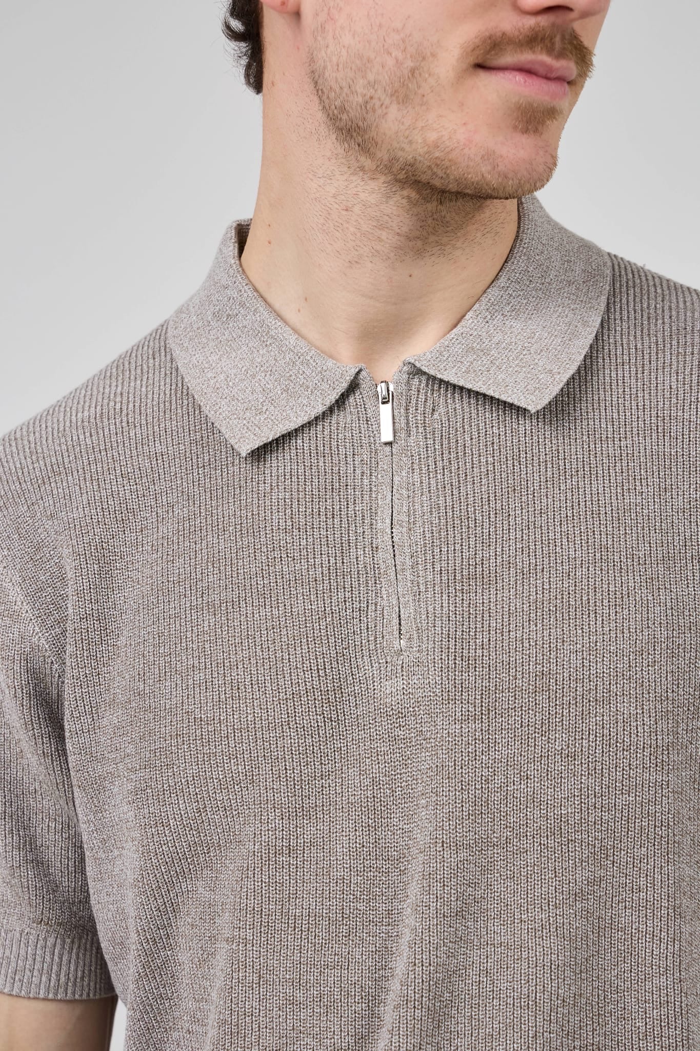 Polo shirt taupe