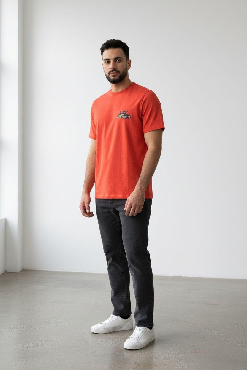 SNEAKER-T-SHIRT-ROOD