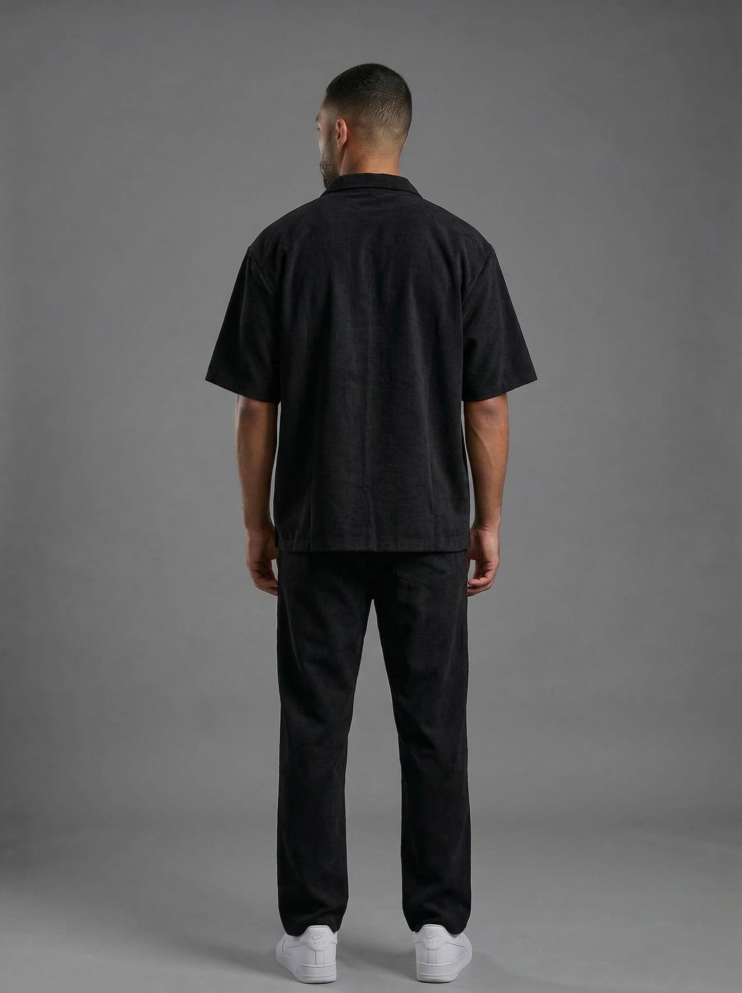 Tweedelige heren set met lange broek zwart