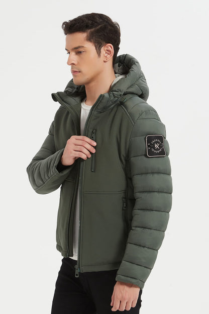 Heren Pufferjas met Capuchon en Badge Detail