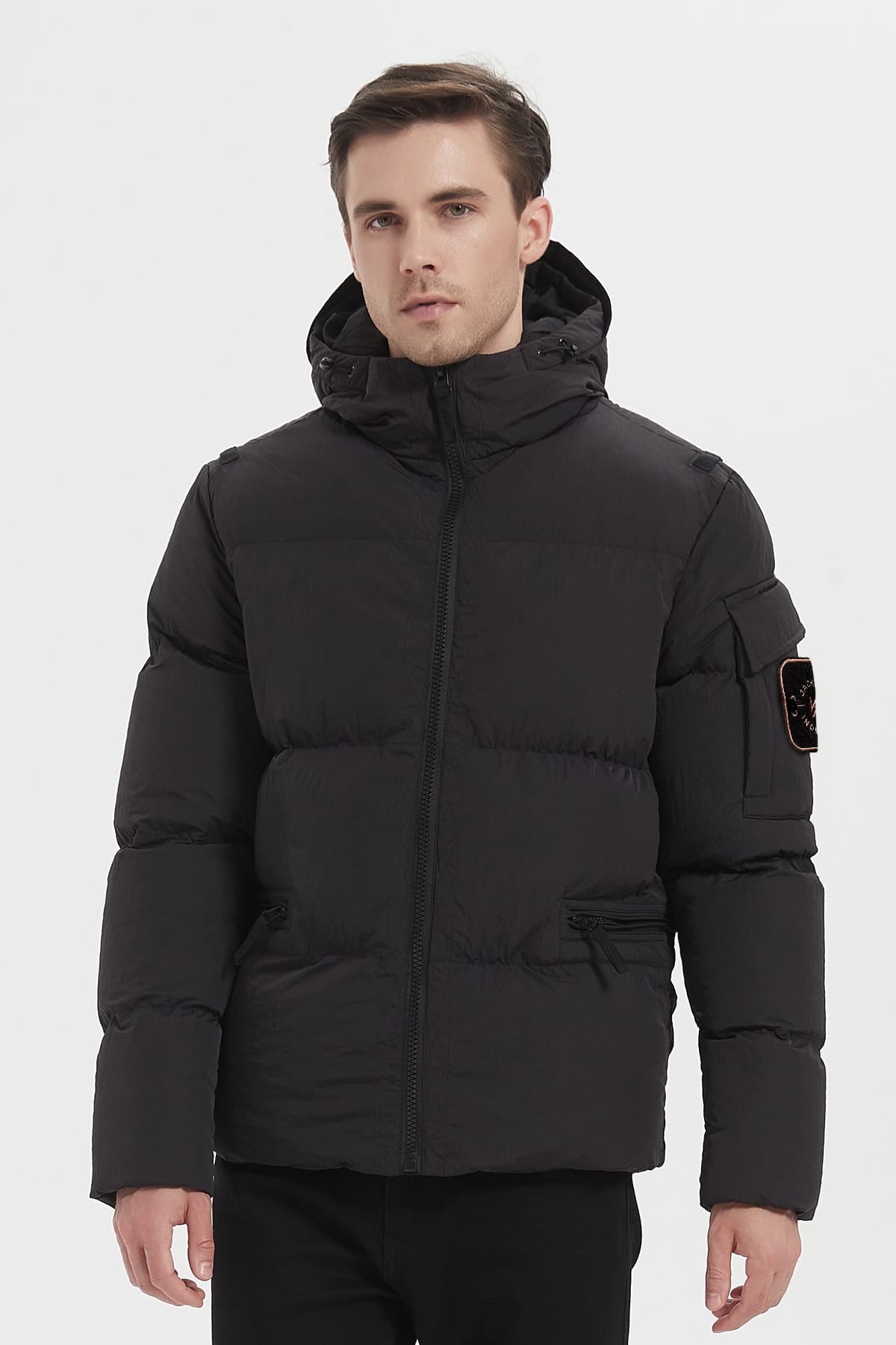 Heren Pufferjas met Capuchon en Arm Patch